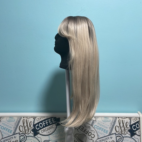 Other - Ash blonde synthetic wig 24”